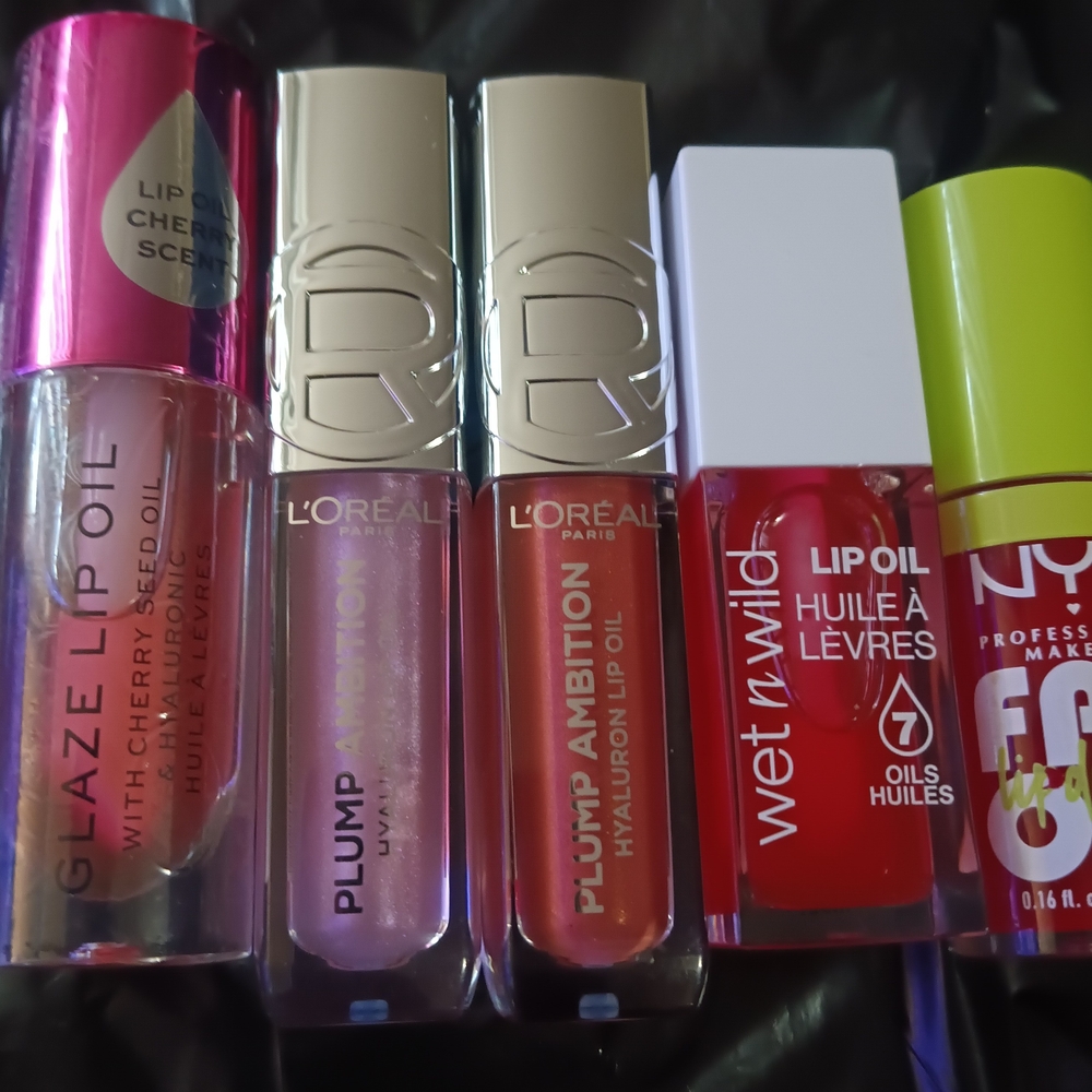 L'Oreal Plump Ambition Hyaluronic Lip Oil - Pink and Brown